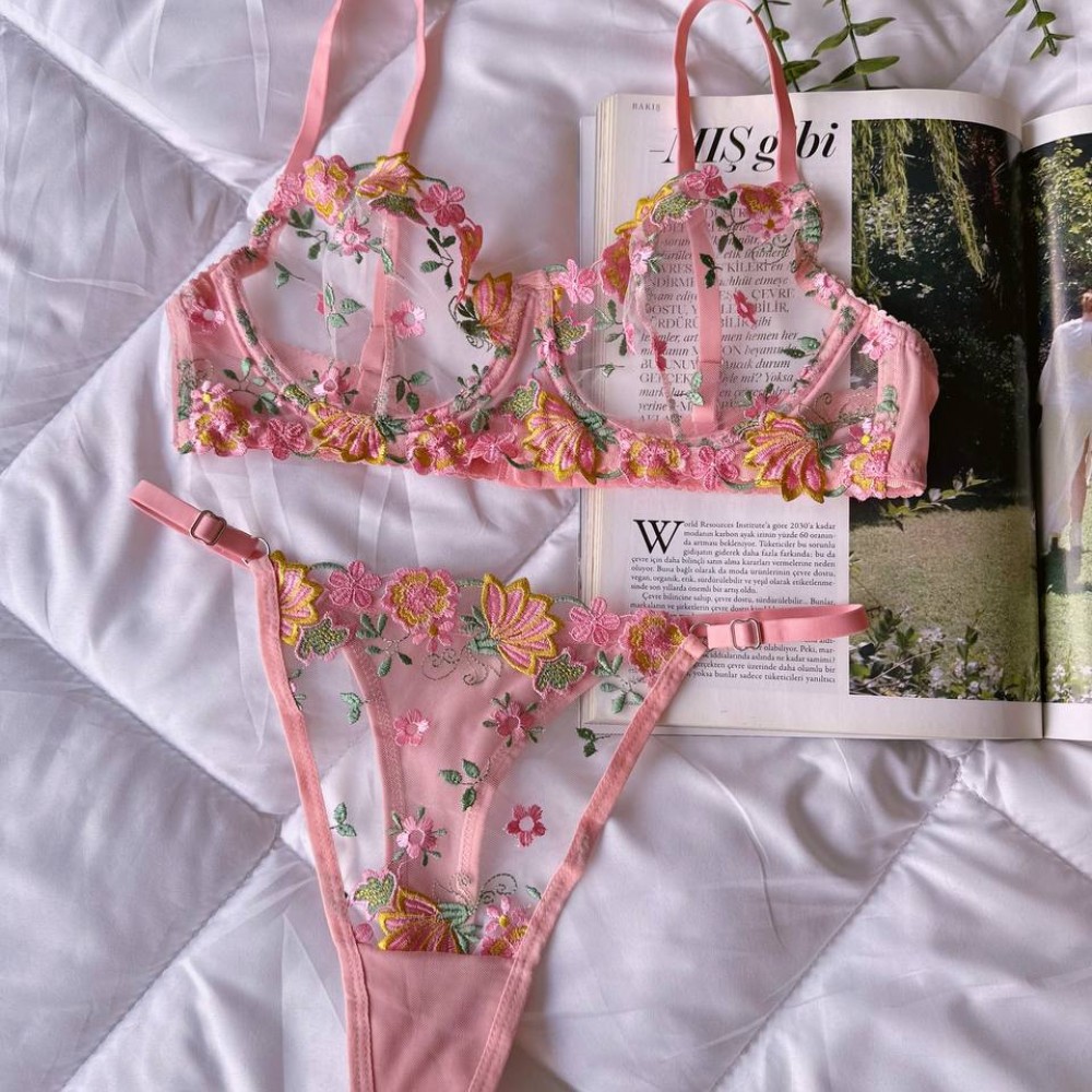 Blossom Kiss Lingerie Set 