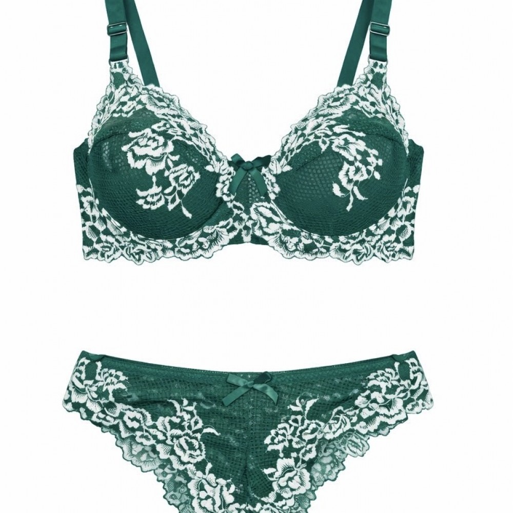 Belle Lingerie Set Belle Lingerie Set