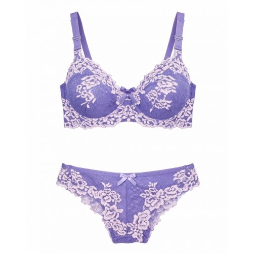 Lilac Dream Lingerie Set Lilac Dream Lingerie Set