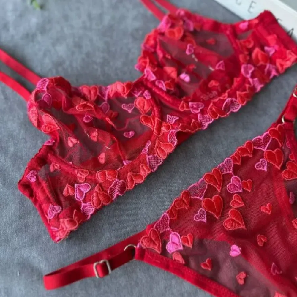 Scarlet Desire Lingerie Set