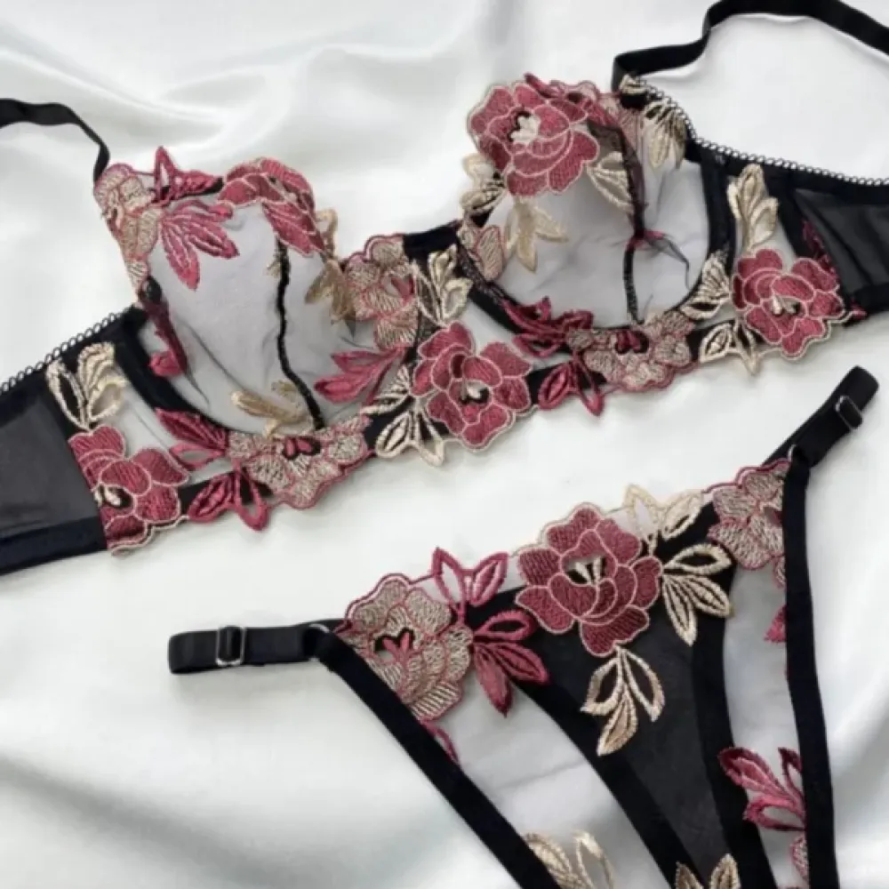 Divine Lingerie Set Divine Lingerie Set