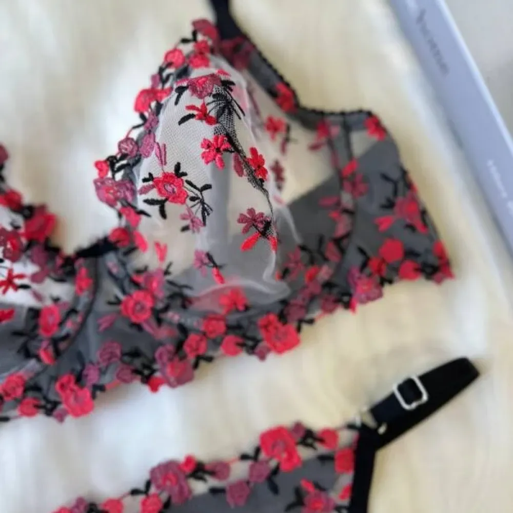 Soft Desire Lingerie Set
