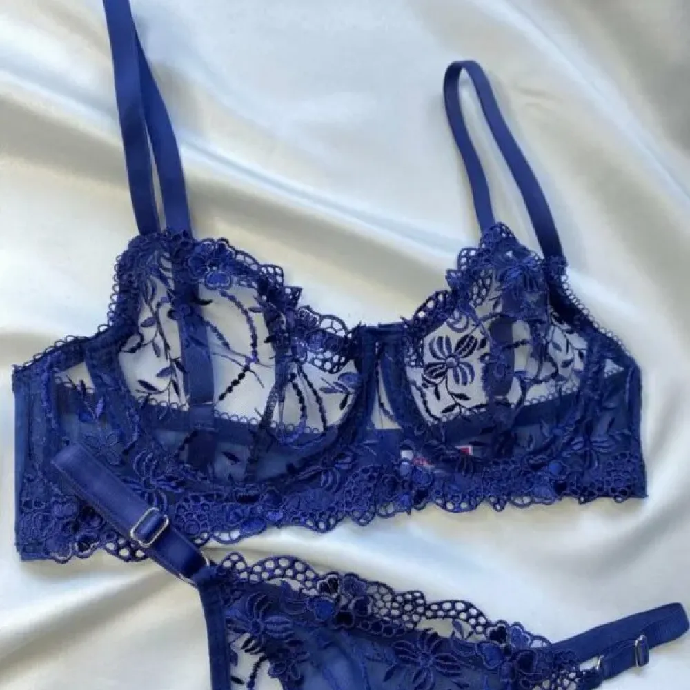 Celestia Lingerie Set