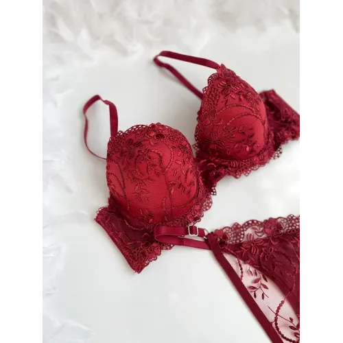 Enchanted Lace Lingerie Set