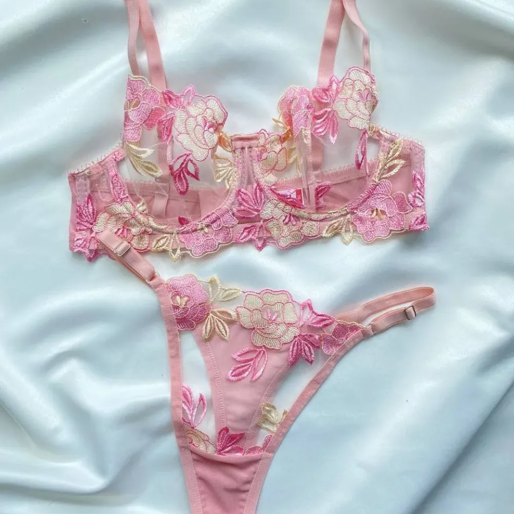 Petal Touch Lingerie Set Petal Touch Lingerie Set